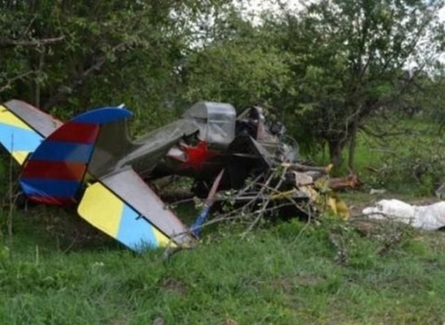 У літака "Як 52" двигун відмовив на висоті 200 метрів У літака "Як 52" двигун відмовив на висоті 200 метрів