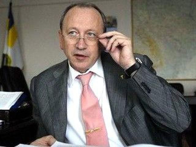 В аварии самолета пострадал чиновник миграционной службы В аварии самолета пострадал чиновник миграционной службы