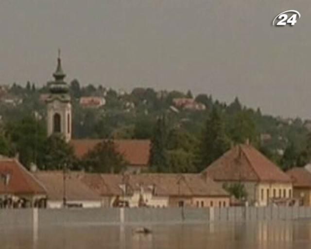 Прем'єр-міністр Угорщини відвідав затоплені регіони Прем'єр-міністр Угорщини відвідав затоплені регіони