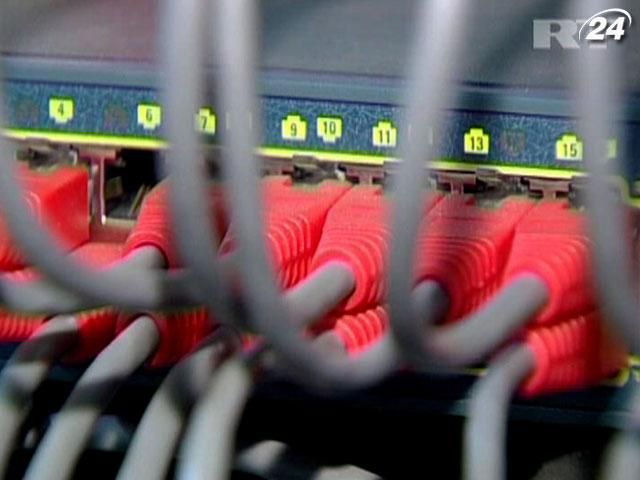 Світ дізнався ім'я відповідального за злив даних американської розвідки Світ дізнався ім'я відповідального за злив даних американської розвідки