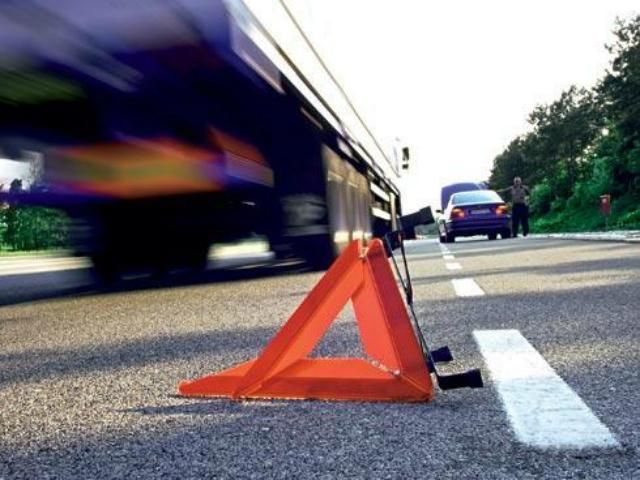 У Запоріжжі водій збив літнього велосипедиста і втік з місця аварії У Запоріжжі водій збив літнього велосипедиста і втік з місця аварії