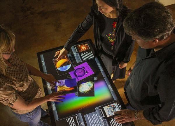 В июле начнут продавать 46-дюймовые планшеты-столы с Windows 8 В июле начнут продавать 46-дюймовые планшеты-столы с Windows 8