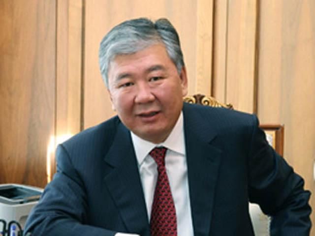 Екс-прем’єра Киргизстану засудили заочно