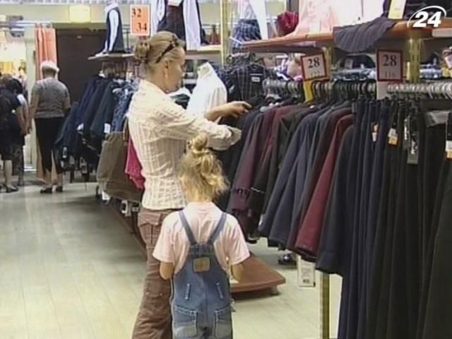 Товары легкой и пищевой промышленности могут подорожать на 5% Товары легкой и пищевой промышленности могут подорожать на 5%