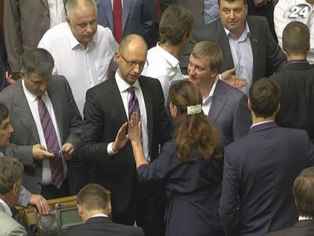 Деякі депутати можуть піти з “Батьківщини” до Партії регіонів, - Соболєв