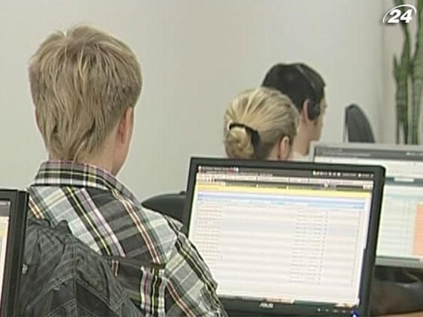 Крупним планом: Операторів зобов'яжуть розкривати інформацію про абонентів Крупним планом: Операторів зобов'яжуть розкривати інформацію про абонентів