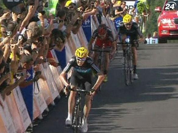 Велоспорт: Старт Tour de France на грани срыва