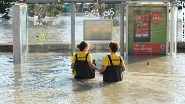 Мировые СМИ о наводнениях в Европе: это ужасно, но все будет хорошо