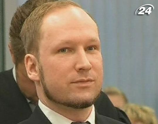 Брейвік відмовився від спадку, аби не сплачувати компенсації родинам своїх жертв Брейвік відмовився від спадку, аби не сплачувати компенсації родинам своїх жертв