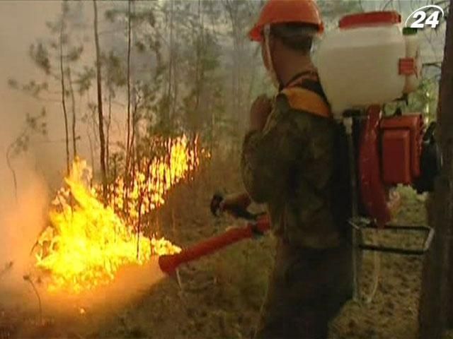 Як пожежники-парашутисти борються за ліси Сибіру (ВІДЕО) Як пожежники-парашутисти борються за ліси Сибіру (ВІДЕО)