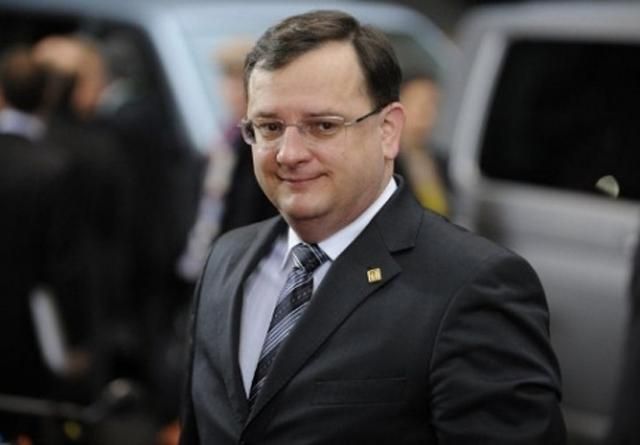 Чешский премьер объявил о разводе Чешский премьер объявил о разводе