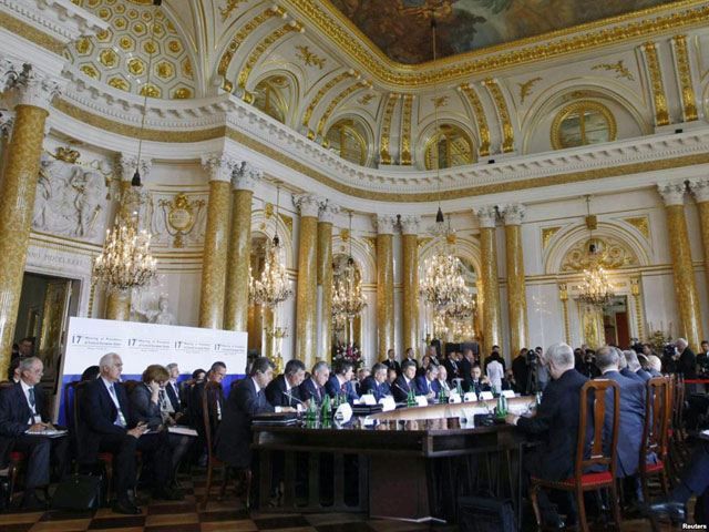 Завтра Янукович летить з робочим візитом в Словаччину Завтра Янукович летить з робочим візитом в Словаччину