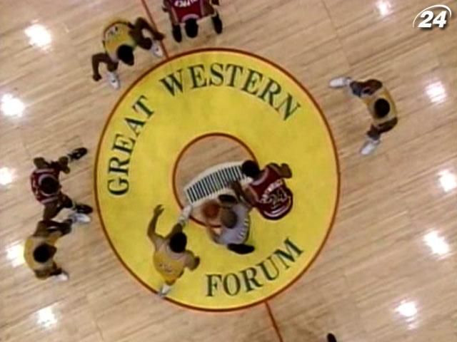 Спортивная история. 12 июня - первый титул "Чикаго Буллз" Спортивная история. 12 июня - первый титул "Чикаго Буллз"