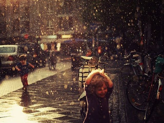 До конца недели в Украине - жара и грозы