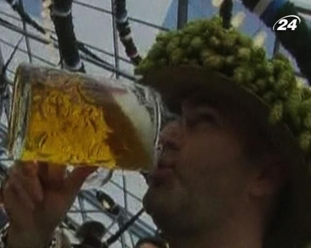 Як варять найсмачніше пиво (Відео) Як варять найсмачніше пиво (Відео)