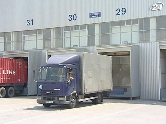 Импортные товары подорожают, - предприниматели Импортные товары подорожают, - предприниматели