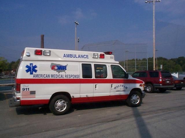 У Мексиці автоцистерна врізалася з групу вчителів: загинули вісім людей У Мексиці автоцистерна врізалася з групу вчителів: загинули вісім людей