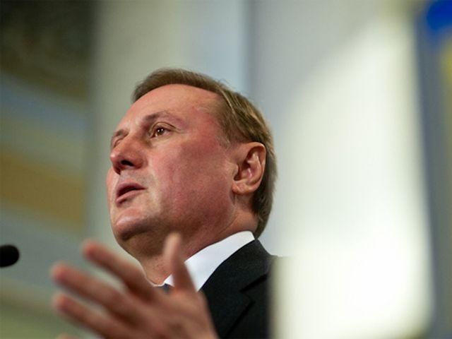 Єфремов сплутав соціал-демократів з націонал-соціалістами (Відео) Єфремов сплутав соціал-демократів з націонал-соціалістами (Відео)