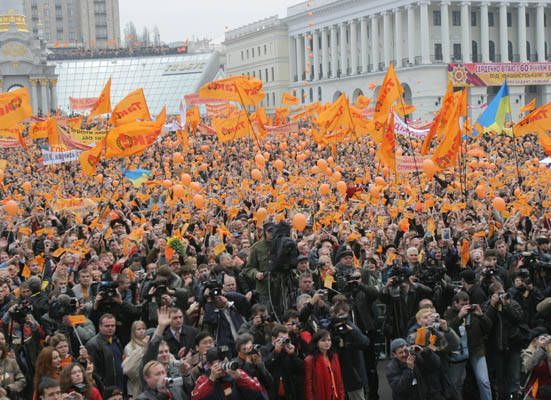 Тимошенко планує виконати з Яценюком обіцянки Майдану (Відео)