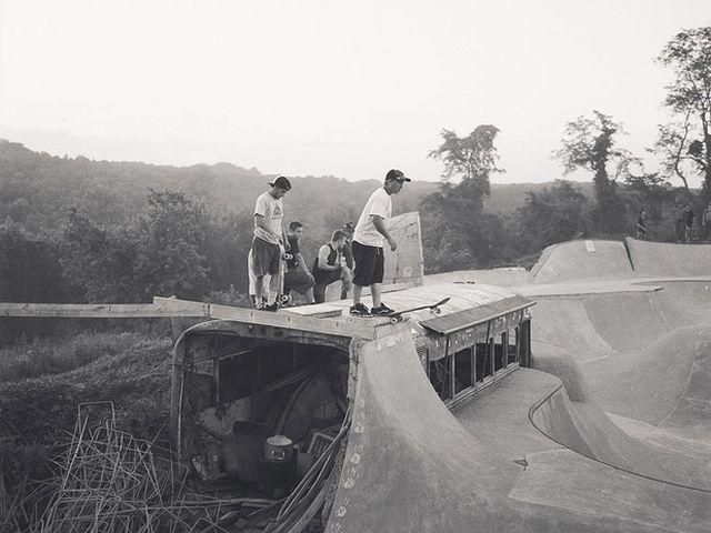 Фестиваль скейтбордистов-анархистов в США (Фото) Фестиваль скейтбордистов-анархистов в США (Фото)