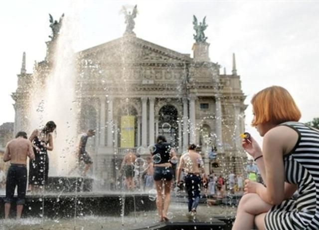 Найближчими днями в Україні - справжня літня спека Найближчими днями в Україні - справжня літня спека