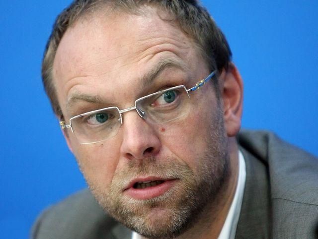 Печерський райсуд поновив справу проти Власенка (Документ) Печерський райсуд поновив справу проти Власенка (Документ)