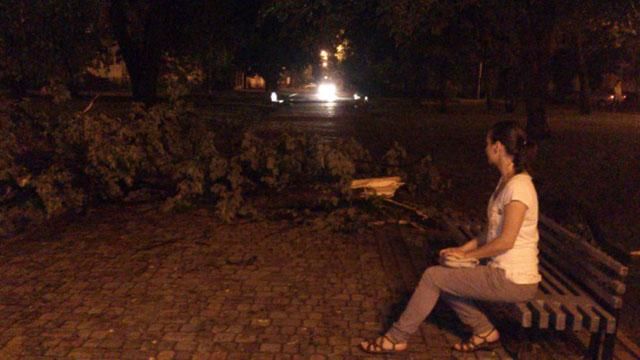 В 6 районах Полтави пройшов ураган В 6 районах Полтави пройшов ураган