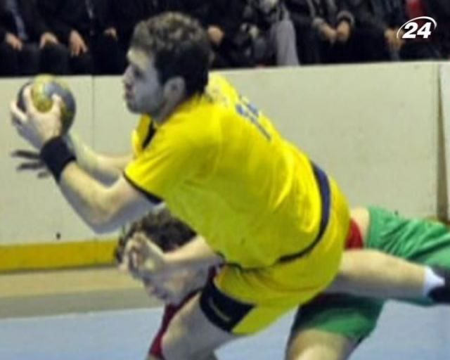 Збірна України з гандболу вп’яте програла