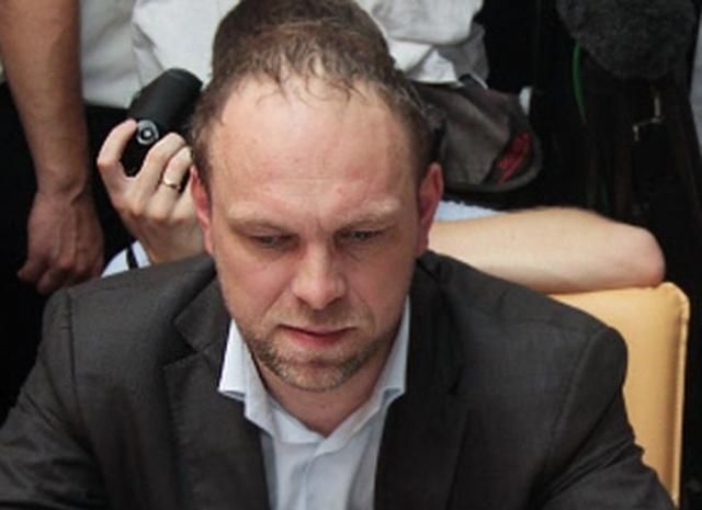 Власенко убежден: Его хотят изолировать и посадить в тюрьму