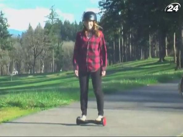 Вскоре в массовое производство выйдут електроскейты (Видео) Вскоре в массовое производство выйдут електроскейты (Видео)