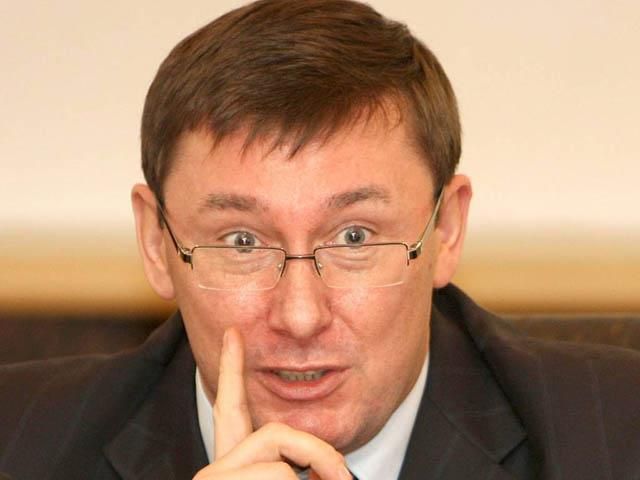 Политолог: Луценко попробует стать еще одним оппозиционным лидером