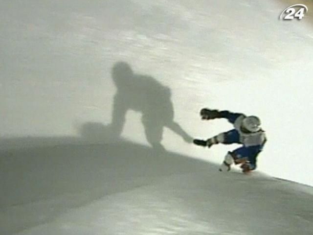 Гонки на коньках - полтора километра адреналина (Видео) Гонки на коньках - полтора километра адреналина (Видео)