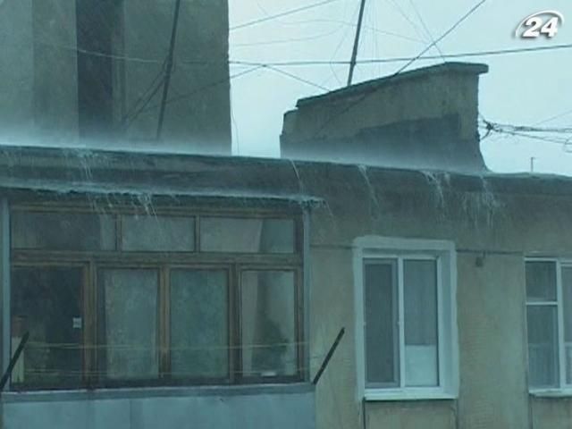 25 червня в Україні очікують грози та похолодання, - Гідрометцентр 25 червня в Україні очікують грози та похолодання, - Гідрометцентр