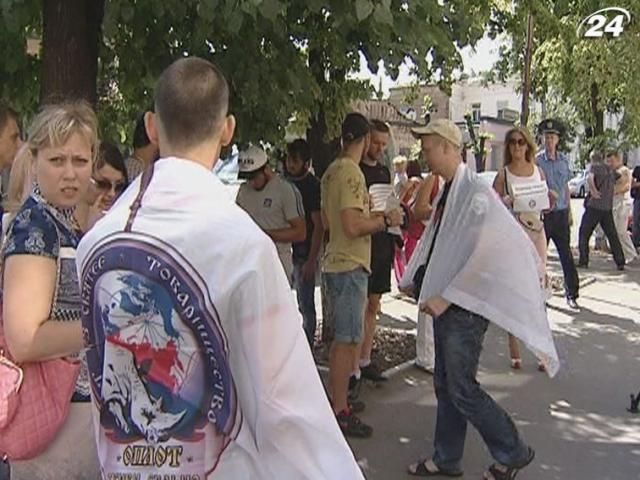 В Харькове правоохранители встали на защиту своих коллег