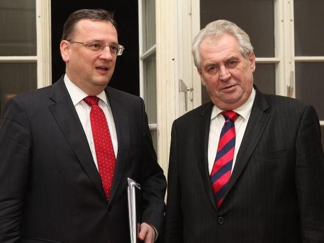 Чеський президент прийняв відставку прем’єра