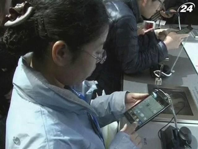 Південнокорейським дітям допоможуть боротися зі "смартфономанією"