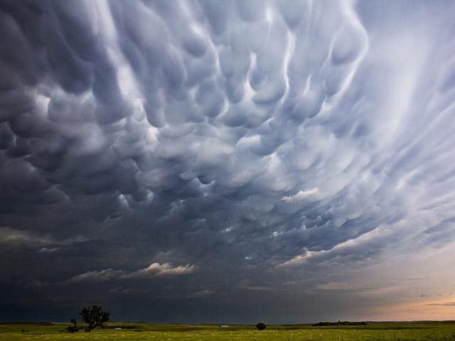 Сегодня ночью на Западе прогнозируют шторм Сегодня ночью на Западе прогнозируют шторм