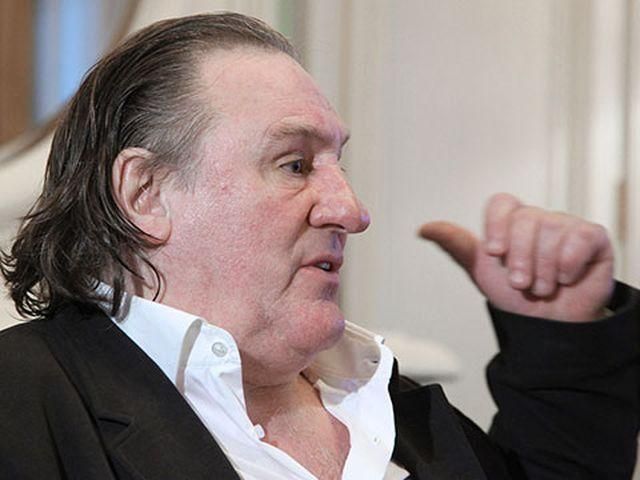 У Депардье отобрали права и выписали штраф У Депардье отобрали права и выписали штраф