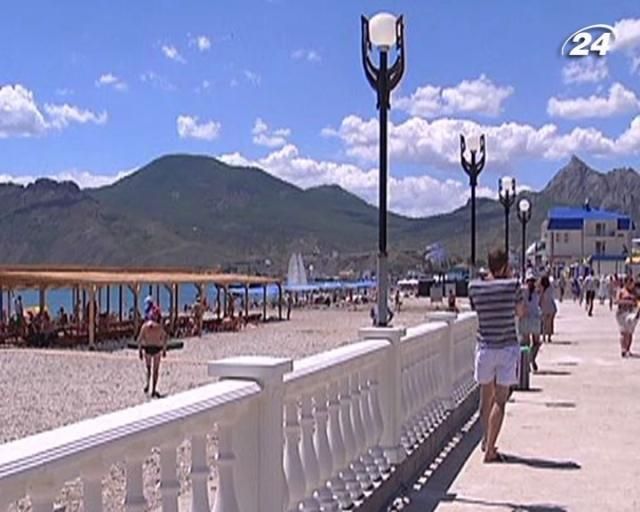 В Коктебелі відкрили нову набережну В Коктебелі відкрили нову набережну