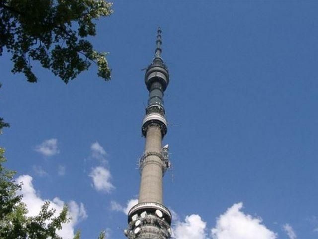 Горит Останкинская башня, - СМИ Горит Останкинская башня, - СМИ