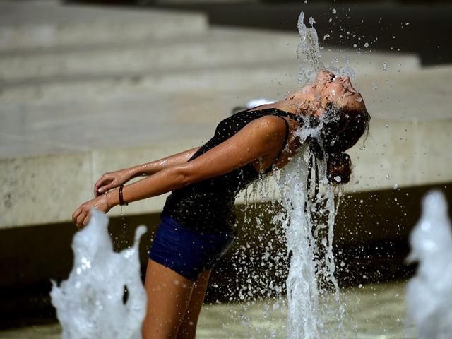 Спека не спаде, однак будуть дощі Спека не спаде, однак будуть дощі