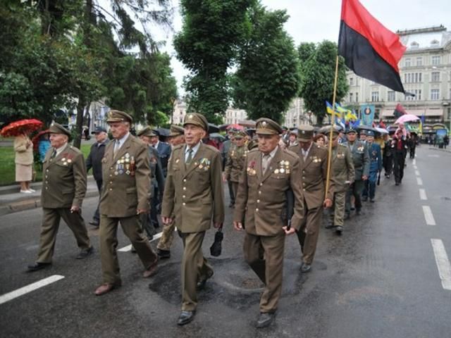 КПУ хоче скасування субсидій у тих областях, де виплачуються пільги воякам ОУН-УПА