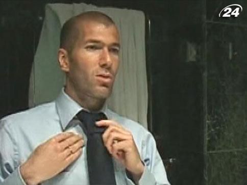 Спортивная история: 23 июня - родился Зинедин Зидан Спортивная история: 23 июня - родился Зинедин Зидан