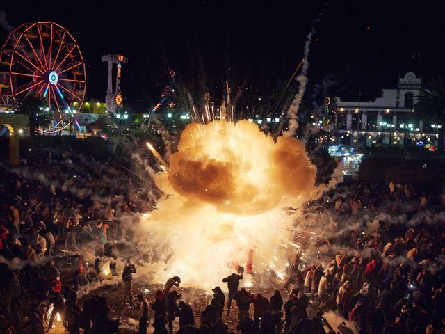 Мексиканський фестиваль феєрверків Мексиканський фестиваль феєрверків