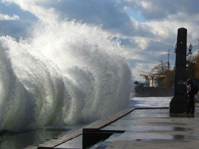 У Криму оголосили штормове попередження - 23 червня 2013 - Телеканал новин 24 У Криму оголосили штормове попередження - 23 червня 2013 - Телеканал новин 24