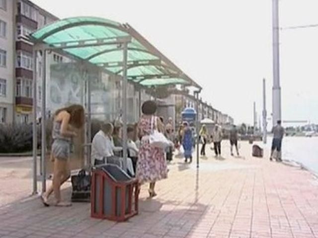 Среди бела дня в Минске обстреляли людей на остановке Среди бела дня в Минске обстреляли людей на остановке