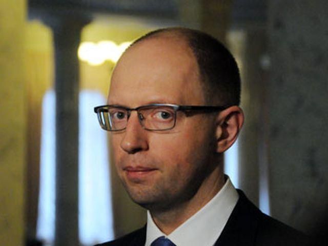 Яценюк полетів до США Яценюк полетів до США