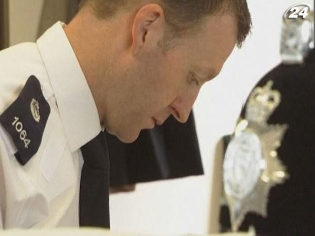 Полиция Лондона потратила 20 млн фунтов на борьбу с прослушиванием Полиция Лондона потратила 20 млн фунтов на борьбу с прослушиванием