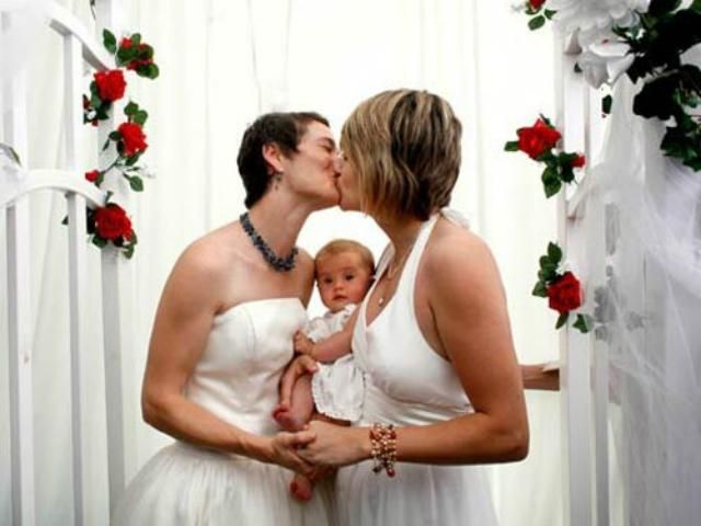 Суд США сравнял однополые браки с гетеросексуальными