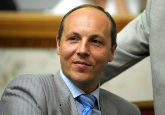 Андрій Парубій: Якщо ми не будемо йти з єдиним кандидатом, гру вестиме Янукович Андрій Парубій: Якщо ми не будемо йти з єдиним кандидатом, гру вестиме Янукович